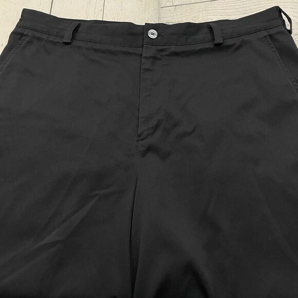 Nike Golf Men's W34 Black Flat Front Bermuda Dri-Fit Golf Shorts - Picture 4 of 9